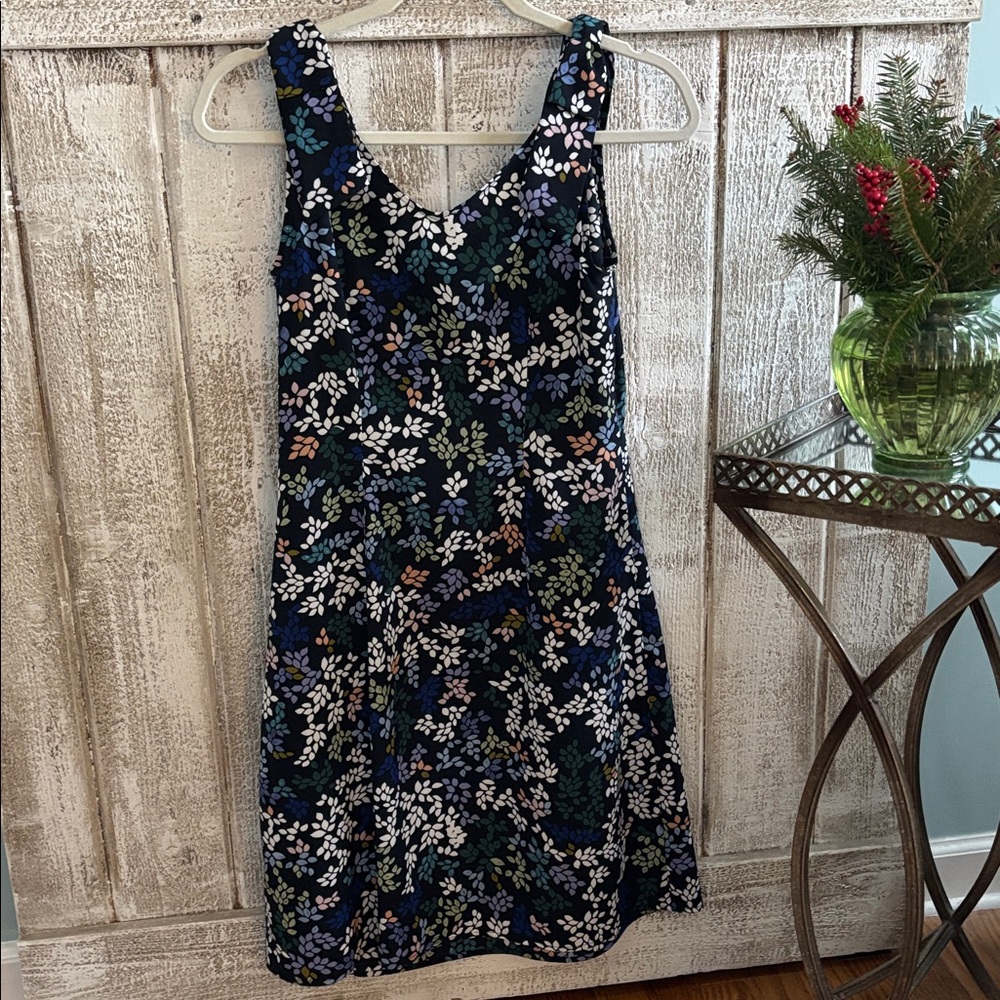 Cabi Limited Edition Cinco Dress - Picture 3 of 7